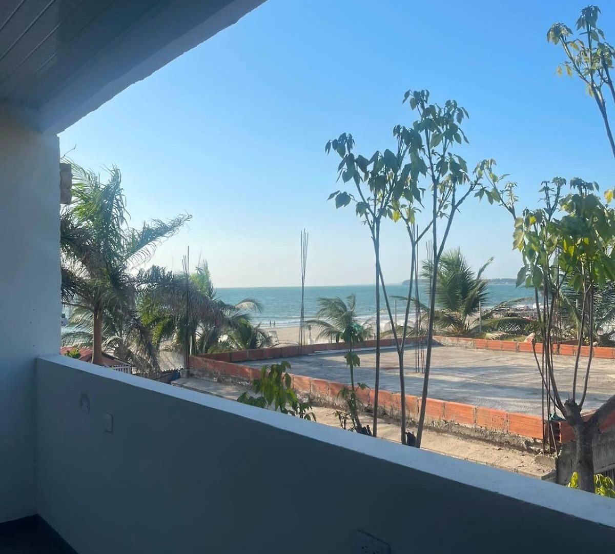Playa Bonita Hotel *